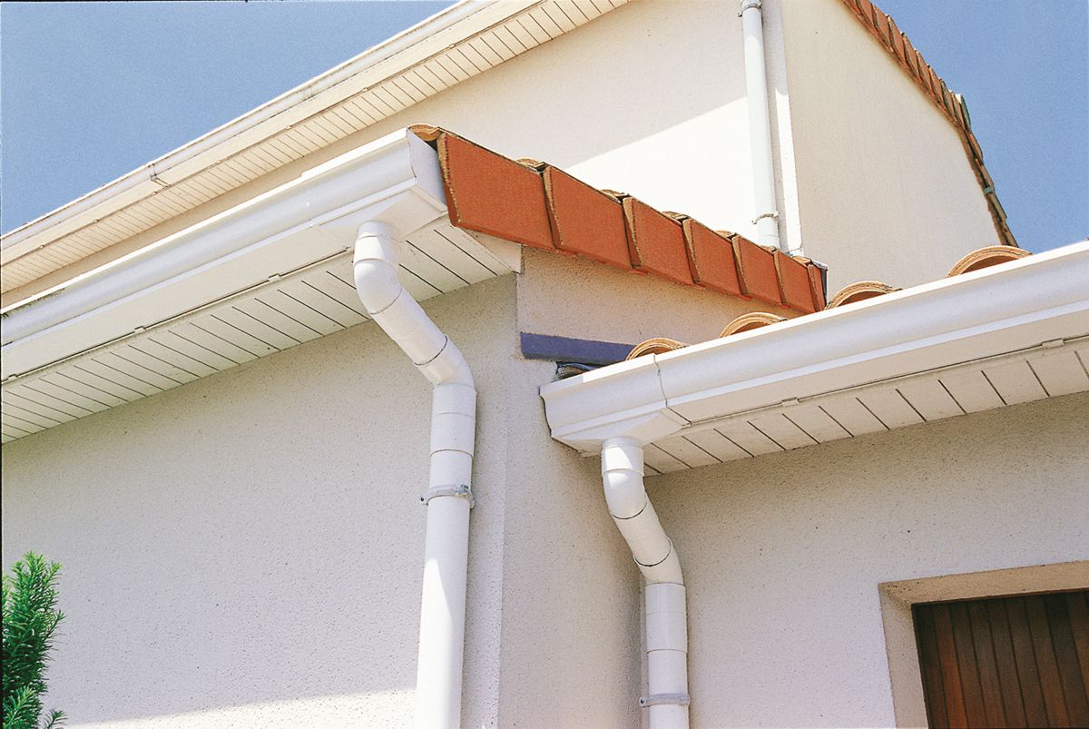 How and When To Repair or Replace Roof Fascia Board Which Is Damaged 12 How and When To Repair or Replace Roof Fascia Board Which Is Damaged