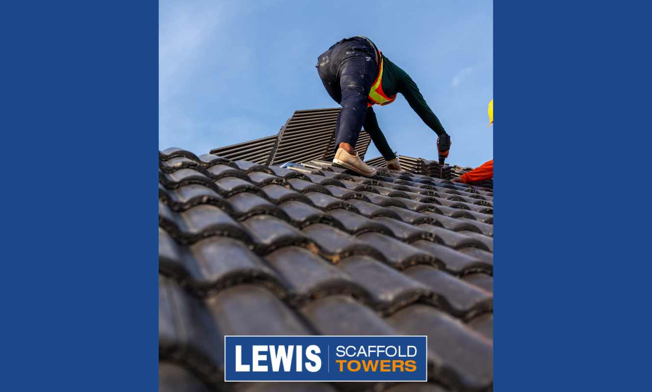 Should I Use A Ladder Or Scaffold Tower For Roofing? 2 A Ladder Or Scaffold Tower For Roofing