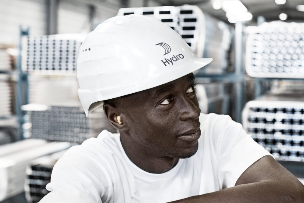 Our Supplier Hydro Is Redefining the Role of Aluminium in a Net-Zero Economy 4 Hydro happy worker