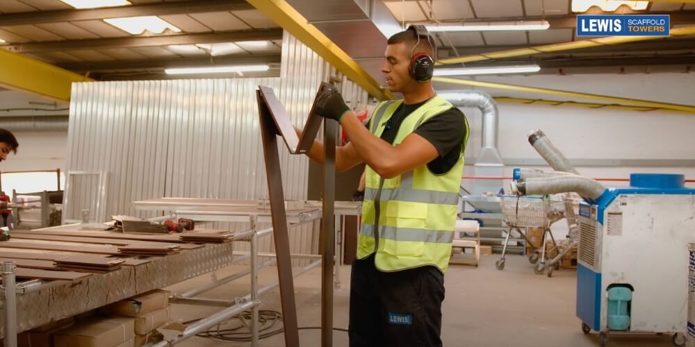 Folding Toe-board - How It’s Made 13 demonstrating folding toe-boards